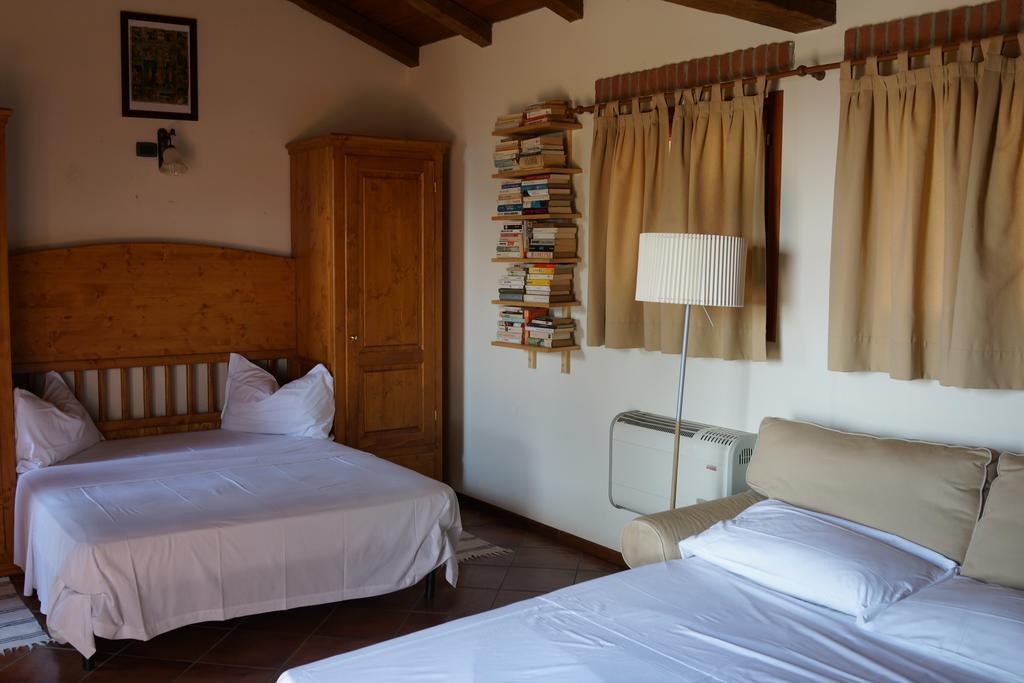 Grazzano Badoglio Albergotto Natalina المظهر الخارجي الصورة